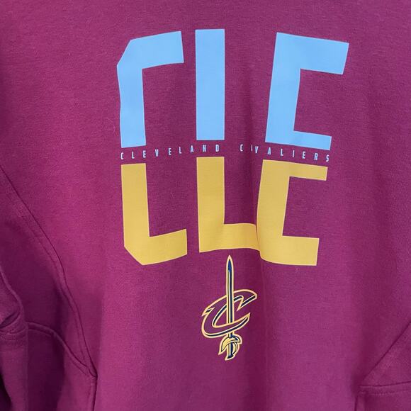 Cleveland Cavaliers Combine Under Armour Maroon Hoodie with Yellow Details - Picture 7 of 9